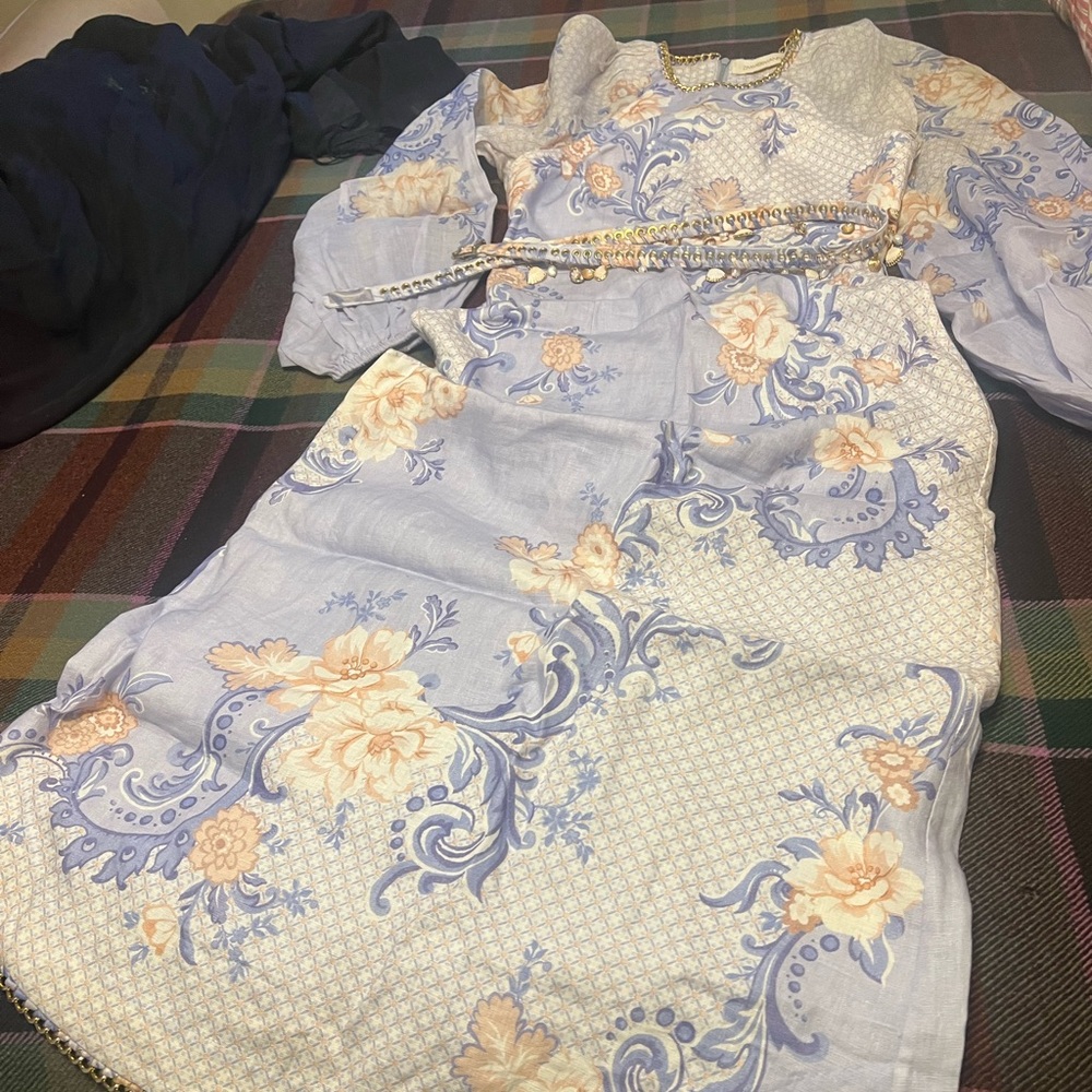 🔴sold🔴Zimmermann midi dress with long sleeves a skinny belt with fancy seashells - Picture 7 of 13